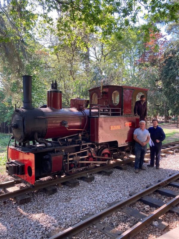 Mills Wood Loop Extension with Elouise on the track